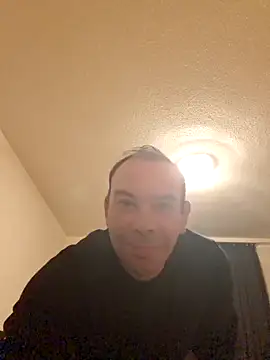 Snapshot of FrancescoLatino chatting on November 2025 12:09:01 AM FrancescoLatino online show from November 2025 12:09:01 AM