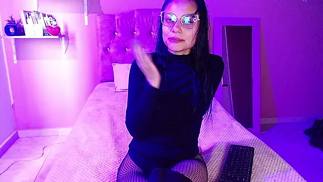 valkiry  online show from November 2025 05:47:01 PM