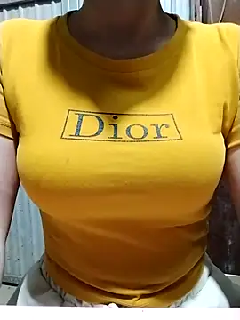 Niramiu online show from November 2025 01:21:02 PM