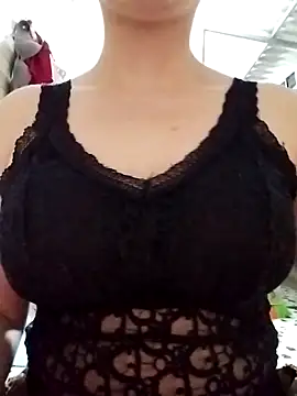 Niramiu online show from March 2026 11:21:02 PM