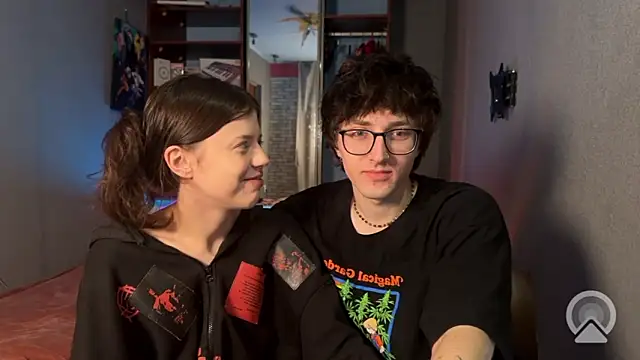 Snapshot of t_files_x chatting on February 2026 05:24:01 AM t files x online show from February 2026 05:24:01 AM