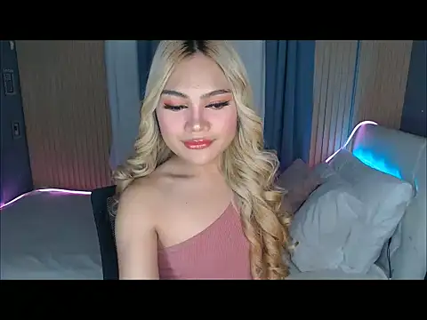 Snapshot of Tsfoxyangelx chatting on January 2026 08:34:02 PM Tsfoxyangelx online show from January 2026 08:34:02 PM