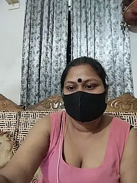 Snapshot of munni-506 chatting on June 2026 06:07:01 PM munni-506 online show from June 2026 06:07:01 PM