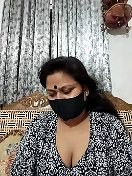 Snapshot of munni-506 chatting on July 2026 09:55:02 AM munni-506 online show from July 2026 09:55:02 AM