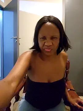 Mommy Sienna online show from April 2026 07:29:01 PM