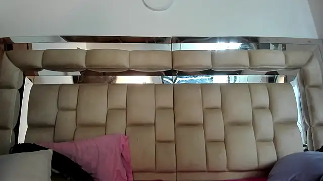 HotVoltage online show from November 2025 11:58:01 AM