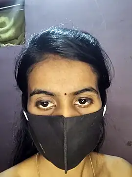 Snapshot of Thaper_Meera2 chatting on April 2026 01:58:02 AM Thaper Meera2 online show from April 2026 01:58:02 AM
