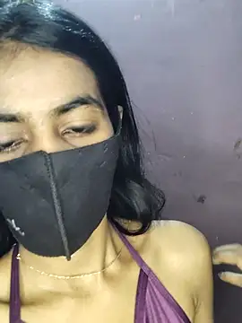 Snapshot of Thaper_Meera2 chatting on May 2026 01:23:02 AM Thaper Meera2 online show from May 2026 01:23:02 AM