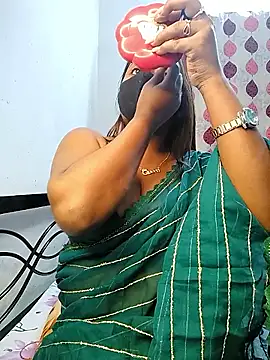 LoveLy-Soneya online show from February 2026 12:12:01 PM