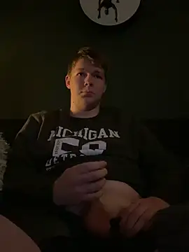 Snapshot of slutswe chatting on November 2025 10:19:02 PM slutswe online show from November 2025 10:19:02 PM