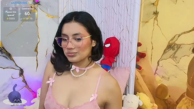 Snapshot of PEACHY_TAY chatting on May 2026 12:01:02 PM PEACHY TAY online show from May 2026 12:01:02 PM