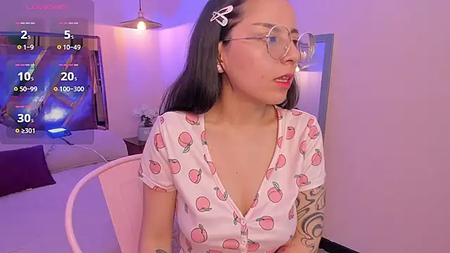 Kittyy patitas suaves online show from December 2025 02:54:02 AM