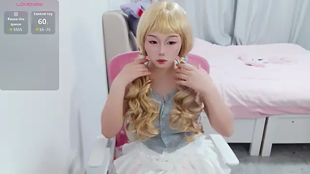 Snapshot of Flive-duo chatting on November 2025 03:23:01 PM Flive-duo online show from November 2025 03:23:01 PM