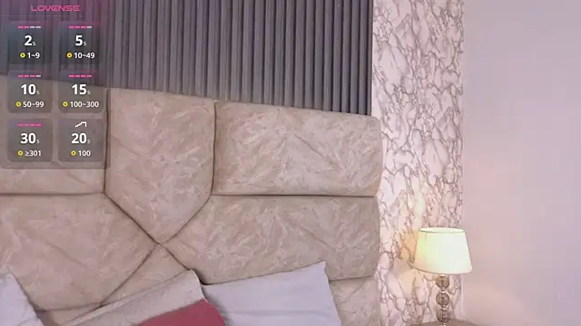 violett fowlerxx online show from April 2026 03:59:01 AM