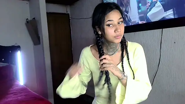 lyam ebony  online show from March 2026 06:01:01 PM