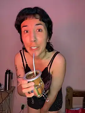 millielatina online show from November 2025 09:03:02 PM