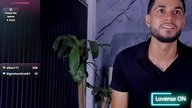 Snapshot of Bry_Dalton chatting on November 2025 04:12:02 AM Bry Dalton online show from November 2025 04:12:02 AM