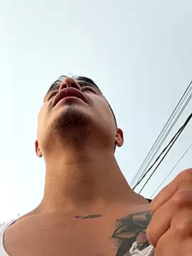 RaySullivan online show from November 2025 10:08:02 PM