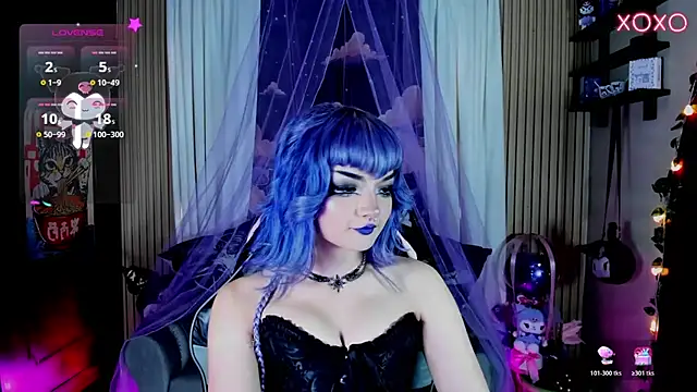 Snapshot of ravencollen chatting on July 2026 09:52:02 PM ravencollen online show from July 2026 09:52:02 PM