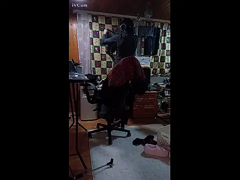 AgnesCross39 online show from December 2025 05:24:02 AM