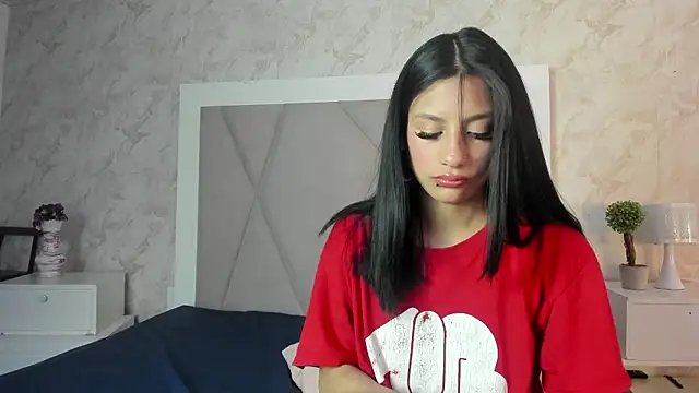 Madhison 5 online show from January 2026 08:01:02 PM