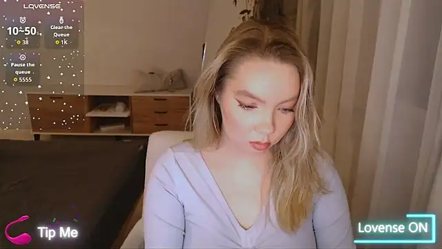 PolinaXXXXJones online show from February 2026 06:34:02 PM