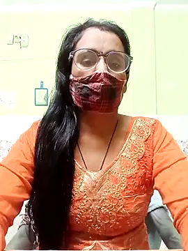 Snapshot of sanjana077 chatting on November 2025 07:06:02 AM sanjana077 online show from November 2025 07:06:02 AM