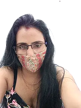 sanjana077 online show from March 2026 04:53:02 PM