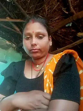 Snapshot of MiniBeast_2 chatting on November 2025 05:40:02 AM MiniBeast 2 online show from November 2025 05:40:02 AM