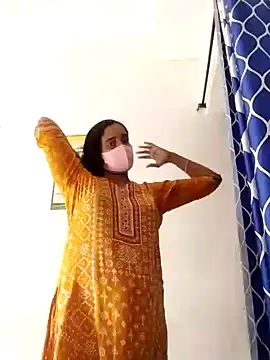 Snapshot of Fast_lady chatting on February 2026 09:05:01 AM Fast lady online show from February 2026 09:05:01 AM