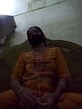 Snapshot of Fast_lady chatting on February 2026 06:18:01 PM Fast lady online show from February 2026 06:18:01 PM