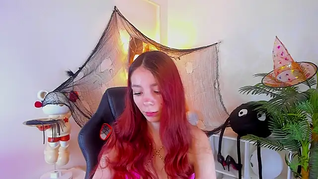 Snapshot of Twin_kies chatting on November 2025 04:23:02 AM Twin kies online show from November 2025 04:23:02 AM