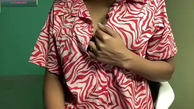 classy kritii online show from March 2026 06:53:01 AM