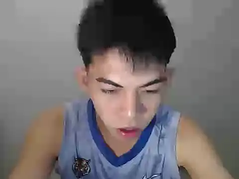 Snapshot of Urhotsilverboy chatting on June 2026 12:20:02 PM Urhotsilverboy online show from June 2026 12:20:02 PM
