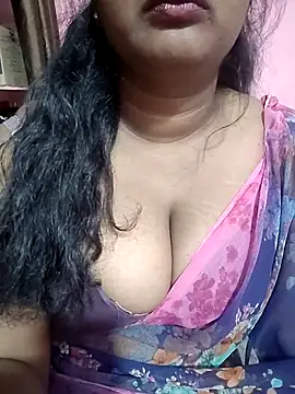 Snapshot of Keerthee_ chatting on November 2025 06:30:01 PM Keerthee online show from November 2025 06:30:01 PM