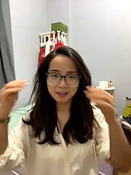 Hmm 0303 online show from November 2025 02:16:02 PM