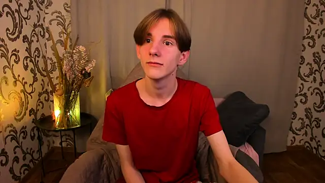 Snapshot of ted_lun chatting on November 2025 06:46:02 PM ted lun online show from November 2025 06:46:02 PM