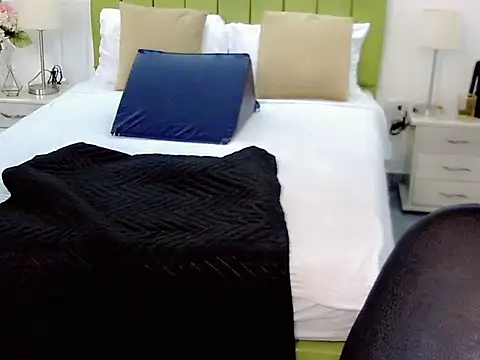 Snapshot of sebastian_cruz_ chatting on November 2025 07:13:01 PM sebastian cruz online show from November 2025 07:13:01 PM