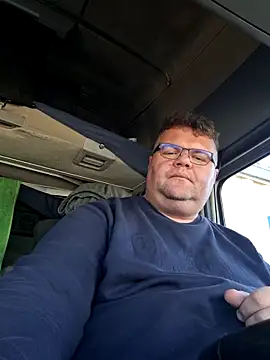 Grase44 online show from April 2026 06:58:02 AM