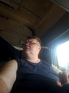 Snapshot of Grase44 chatting on June 2026 03:06:02 PM Grase44 online show from June 2026 03:06:02 PM