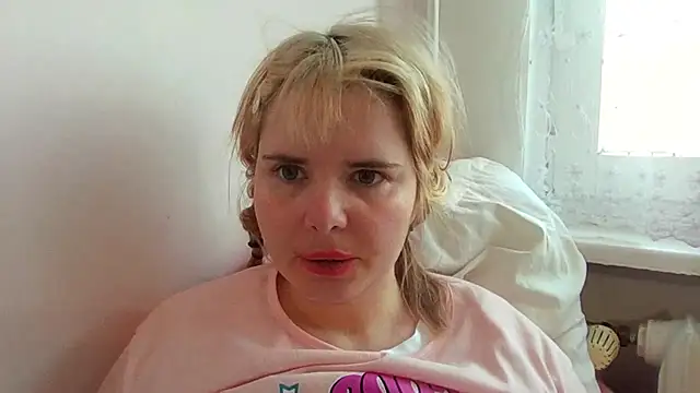 HornyElena online show from February 2026 03:34:02 PM