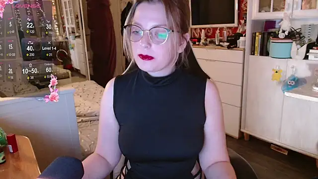 Snapshot of dominyantrix chatting on November 2025 10:59:02 PM dominyantrix online show from November 2025 10:59:02 PM