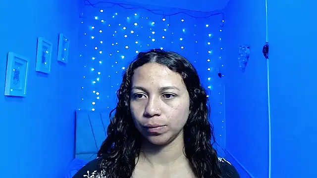 Snapshot of monika_256 chatting on November 2025 01:10:02 PM monika 256 online show from November 2025 01:10:02 PM