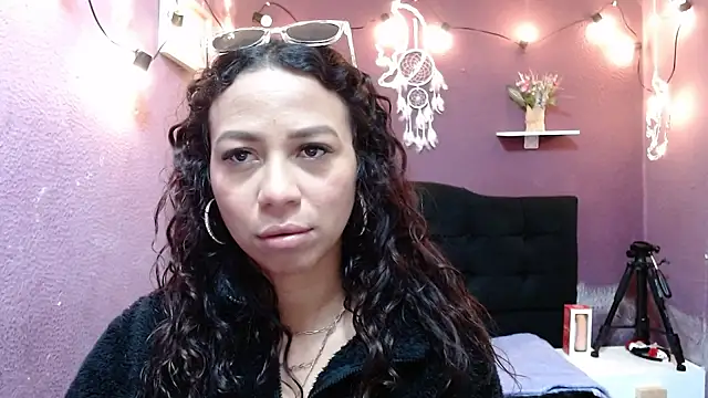 Snapshot of monika_256 chatting on December 2025 01:49:01 PM monika 256 online show from December 2025 01:49:01 PM