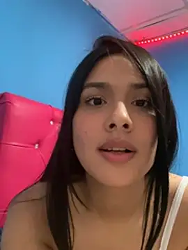 Snapshot of Chiquinquira3 chatting on May 2026 05:01:02 AM Chiquinquira3 online show from May 2026 05:01:02 AM