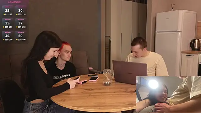 Snapshot of notaswingers chatting on November 2025 11:14:02 PM notaswingers online show from November 2025 11:14:02 PM