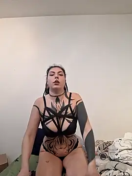 Kaushalya0905 online show from November 2025 02:06:02 PM