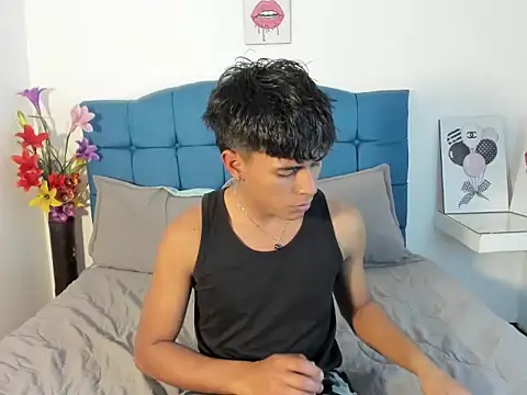 Snapshot of Valentino_Lane chatting on January 2026 02:06:02 AM Valentino Lane online show from January 2026 02:06:02 AM