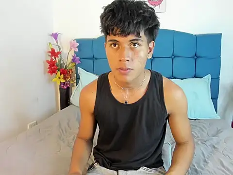 Snapshot of Valentino_Lane chatting on January 2026 02:28:01 AM Valentino Lane online show from January 2026 02:28:01 AM