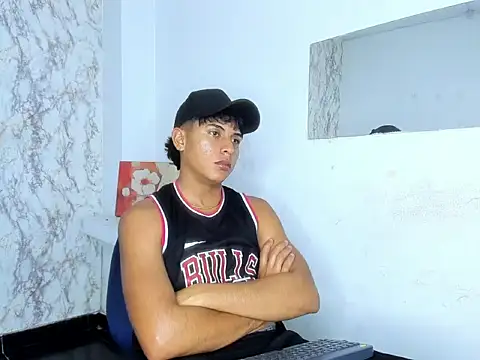 Snapshot of Valentino_Lane chatting on February 2026 02:07:02 AM Valentino Lane online show from February 2026 02:07:02 AM